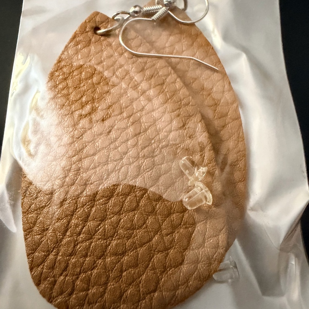 Women's Tan Leather Teardrop Earrings - Minimalist Bag Accessory